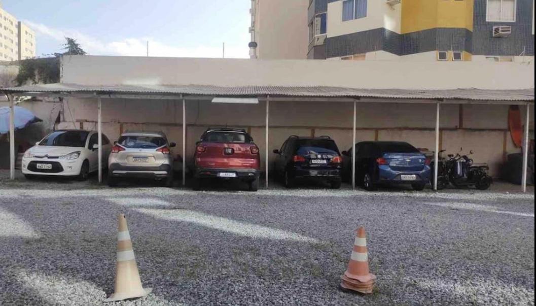 2 quartos com Estacionamento a 100 m do Mar no coração de Balneário Camboriu Apartamento Exterior foto